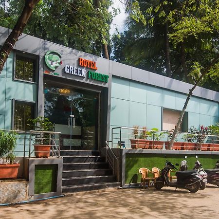Hotel O Greenforest Near Airport Road Metro Station Bombaj Zewnętrze zdjęcie