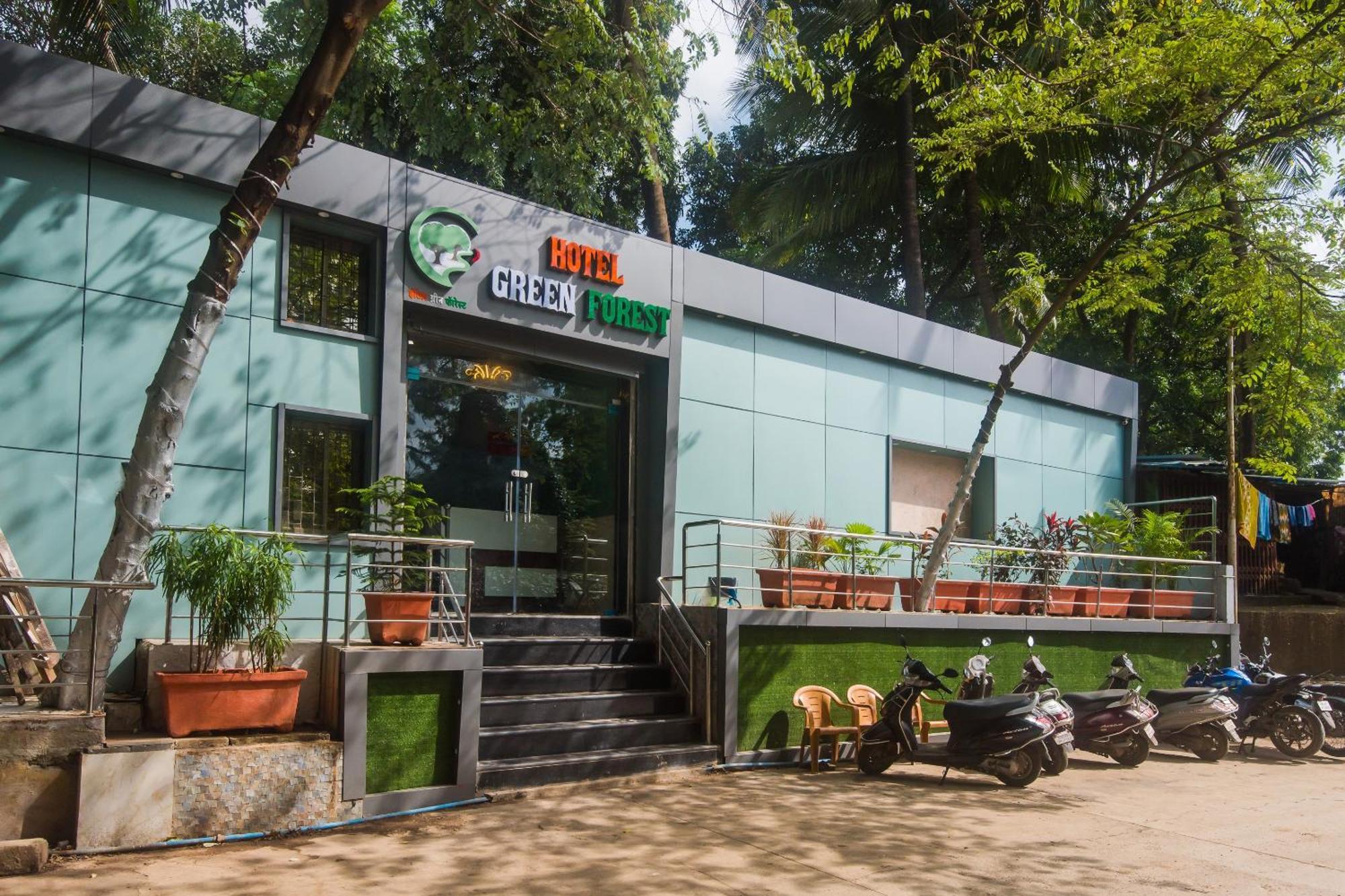Hotel O Greenforest Near Airport Road Metro Station Bombaj Zewnętrze zdjęcie
